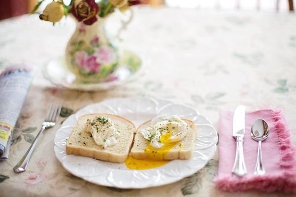 Виды и правила соблюдения диеты на яйцах и грейпфрутах, примерное меню для худеющих