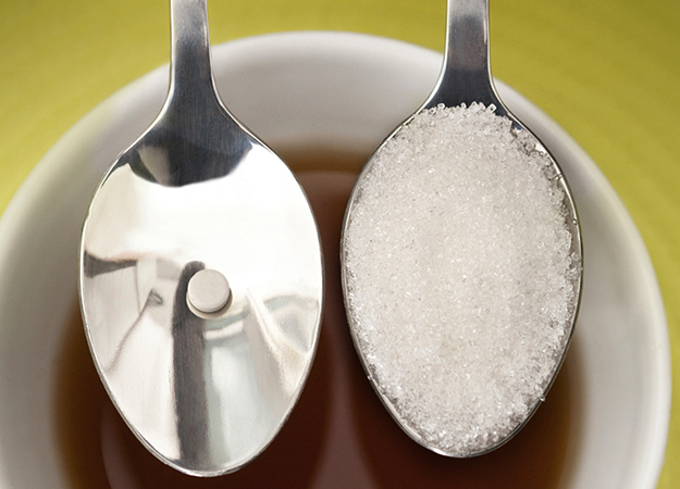 Сахарозаменитель и сахар